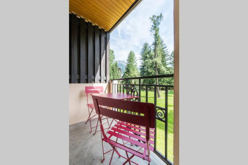 Appartamento Au coeur de Chamonix, un écrin de verdure Esterno foto