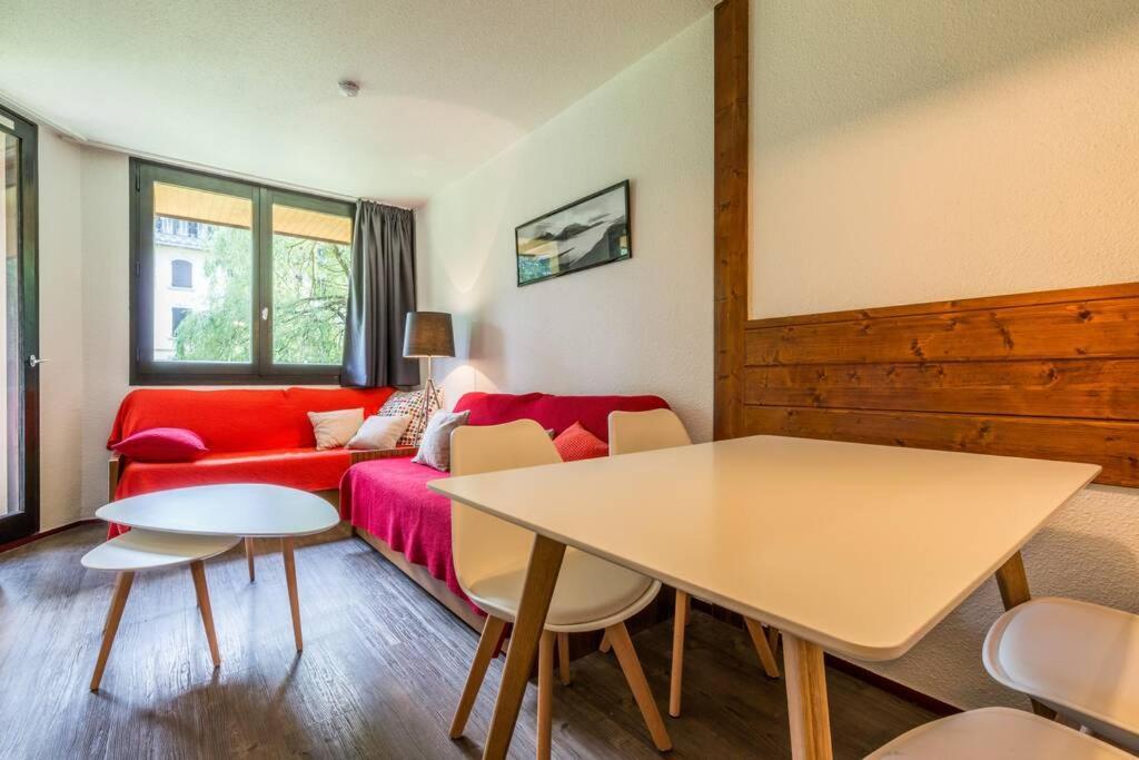 Appartamento Au coeur de Chamonix, un écrin de verdure Esterno foto